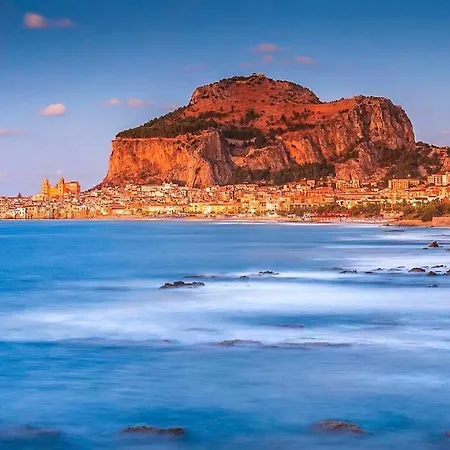 Maria's - Free Parking Area, No Ztl Cefalù