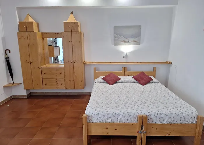 アパート Maria's - Free Parking Area, No Ztl チェファル