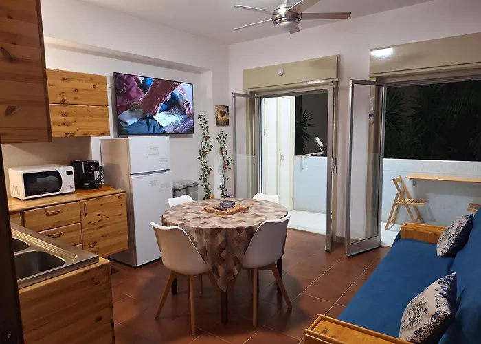 Maria's - Free Parking Area, No Ztl * Cefalu