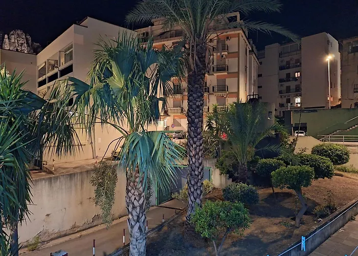 Apartment Maria's - Free Parking Area, No Ztl Cefalu